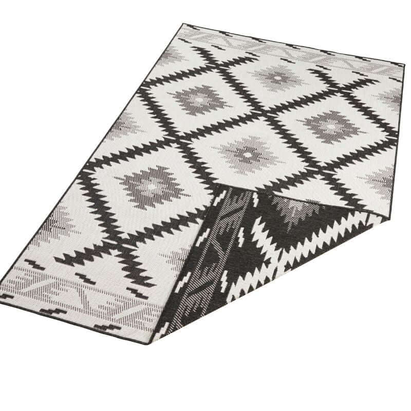 Malibu Reversible Indoor - Outdoor Rug Diamond Design - Bargainia.com - 