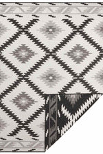 Malibu Reversible Indoor - Outdoor Rug Diamond Design - Bargainia.com - 