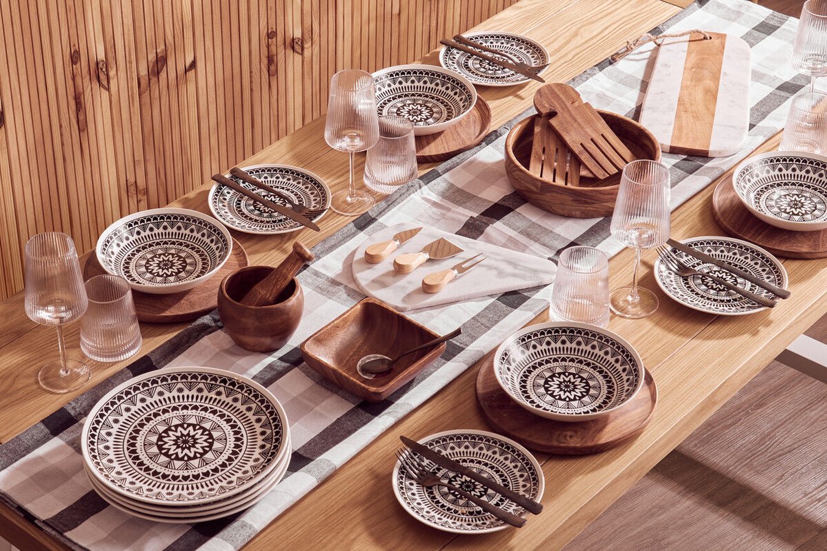 Maya 12 Piece Black And White Dinner Set - Bargainia.com - 5018705404868