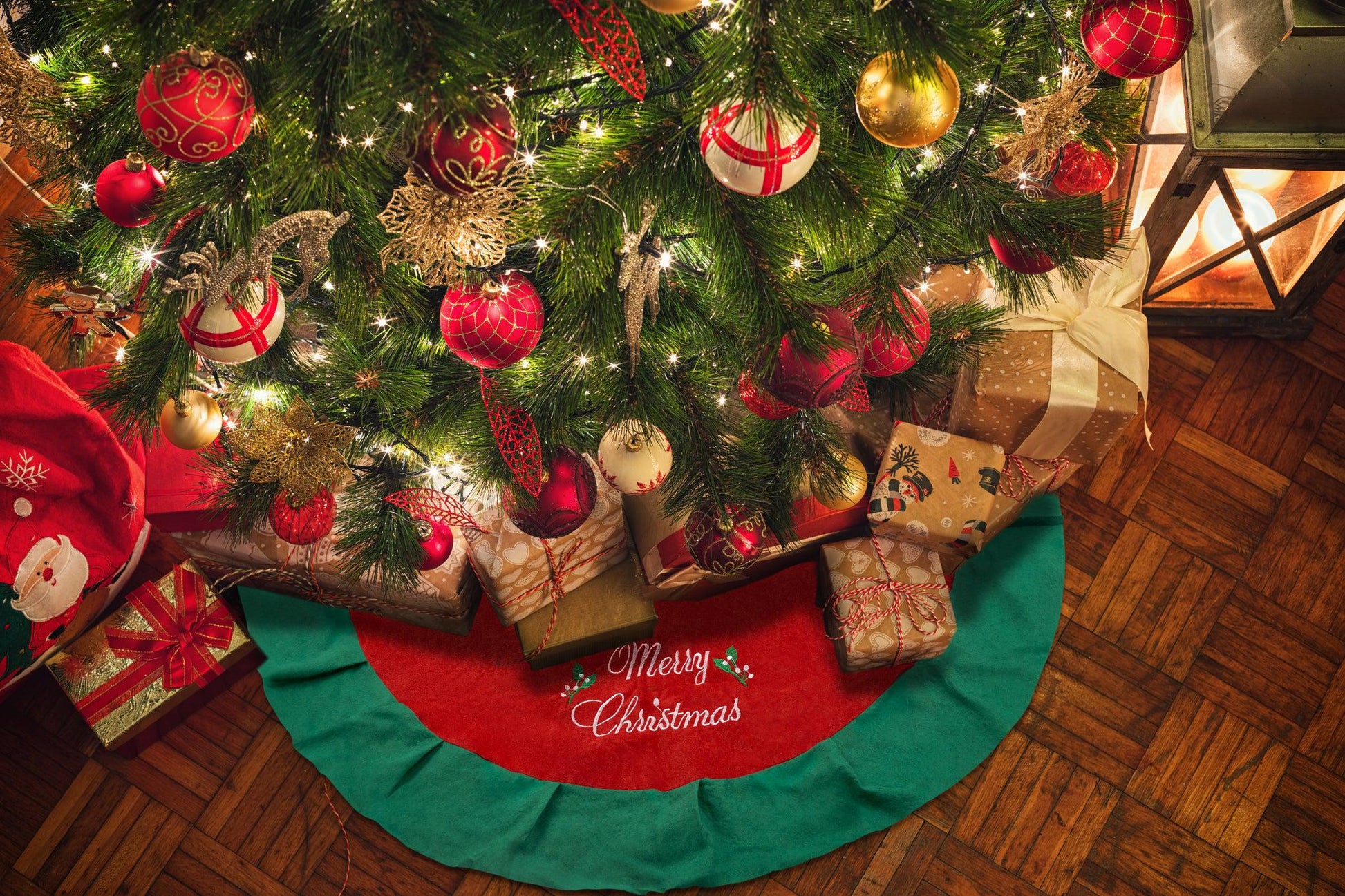 Merry Christmas 120cm Tree Skirt Green & Red Tree Skirt Clearance