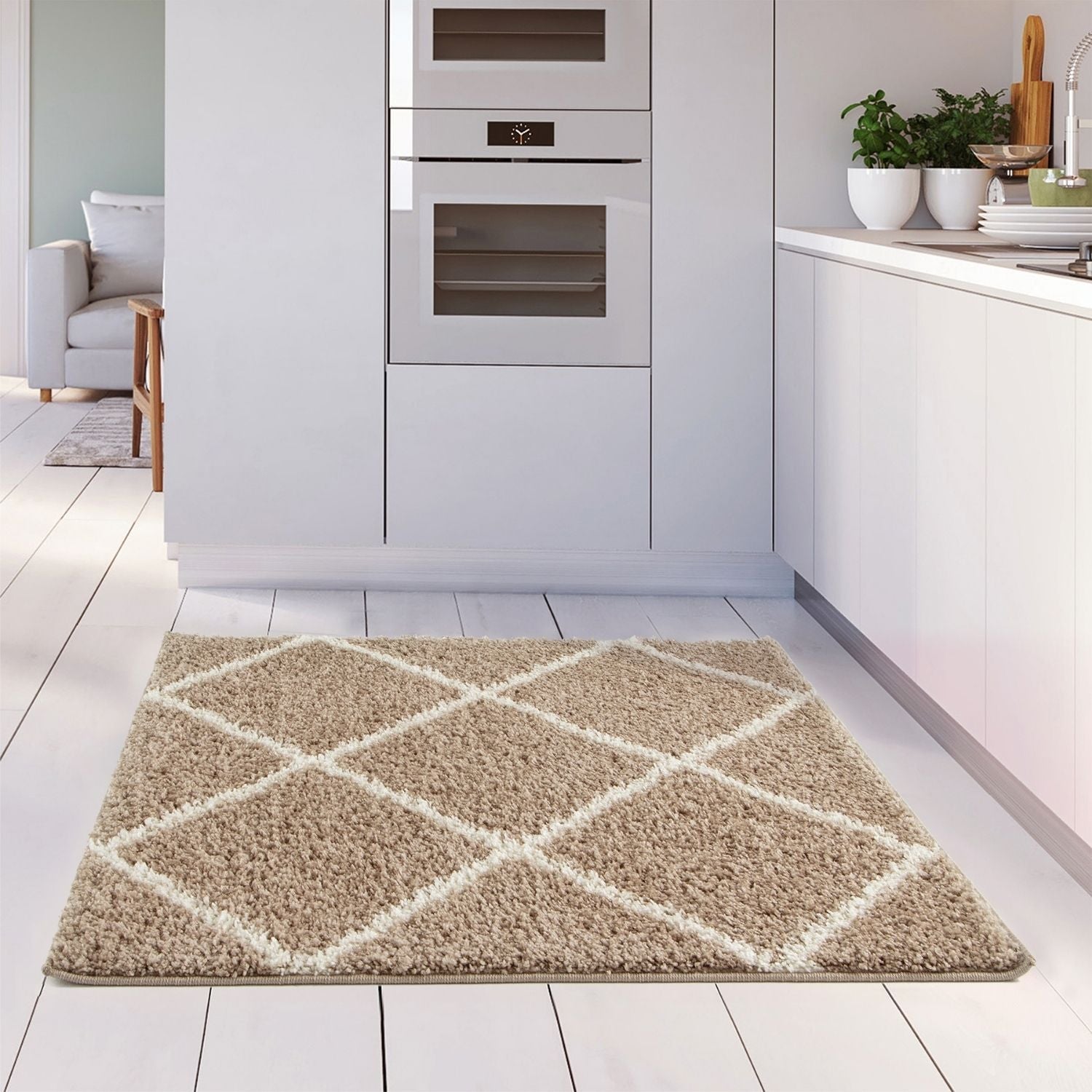 Moroccan Beige Shaggy Rug | 520 - Bargainia.com - 