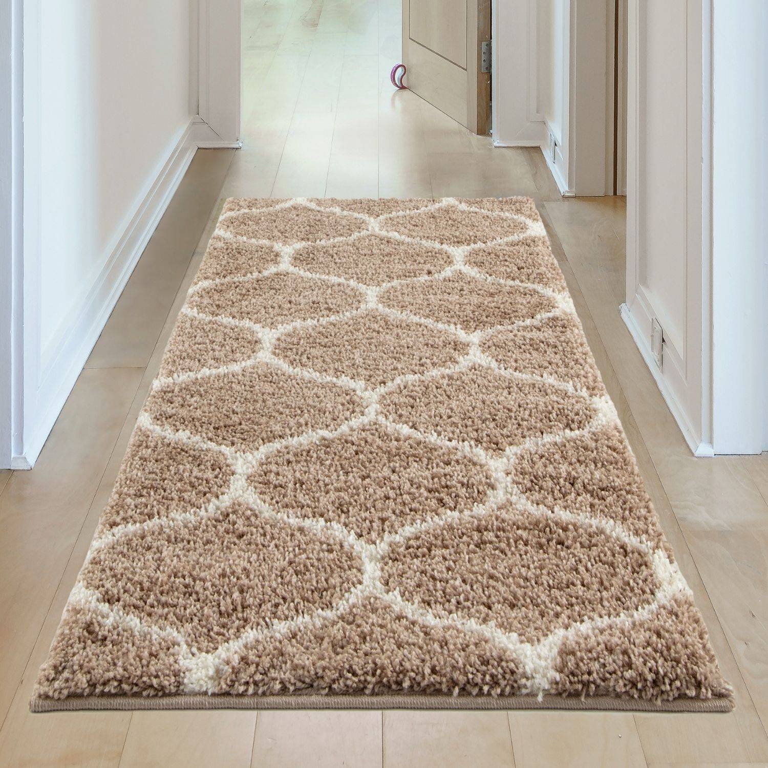 Moroccan Beige Shaggy Rug | 620 - Bargainia.com - 