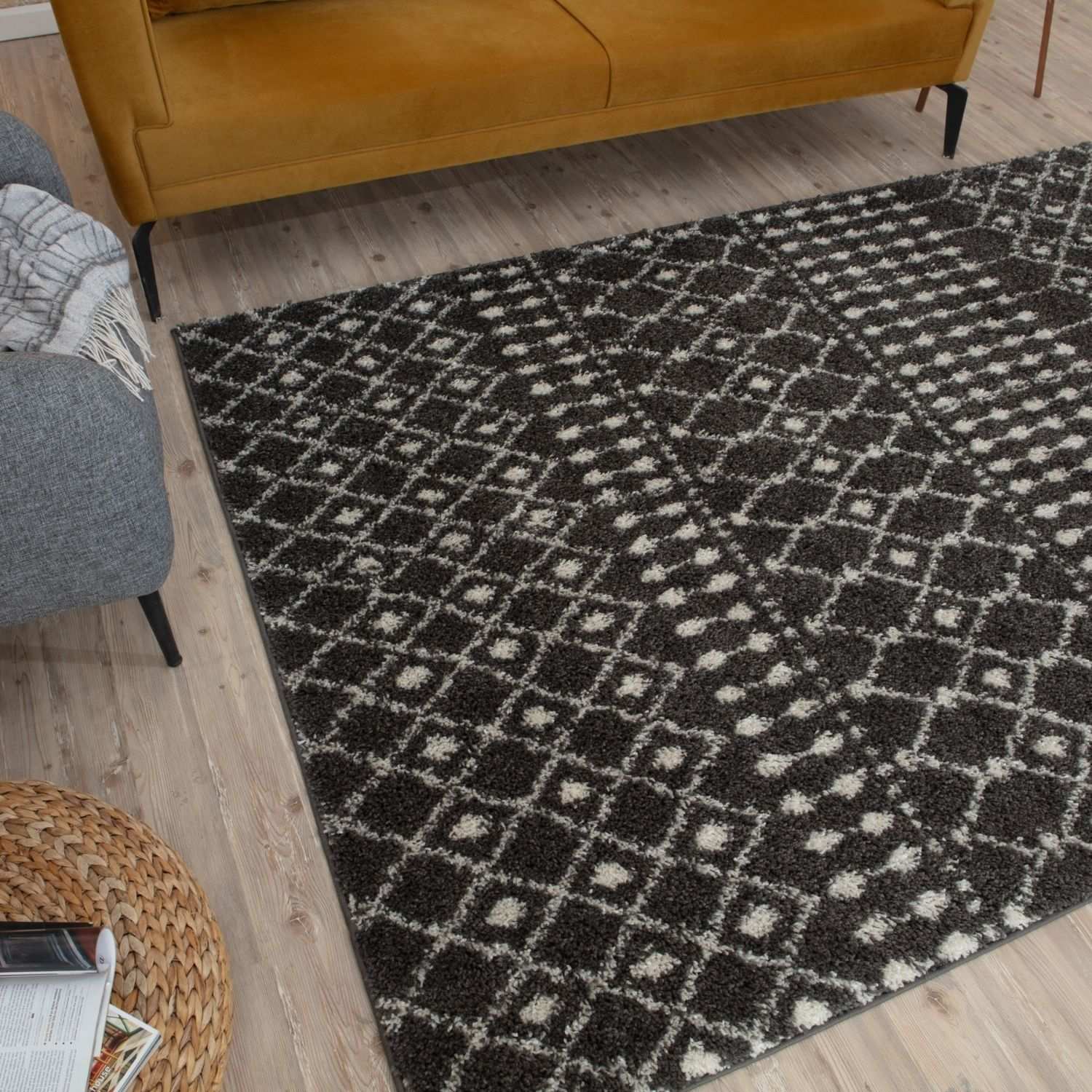 Moroccan Dark Grey Shaggy Rug | 1040 - Bargainia.com - 5056584541526 - 3613