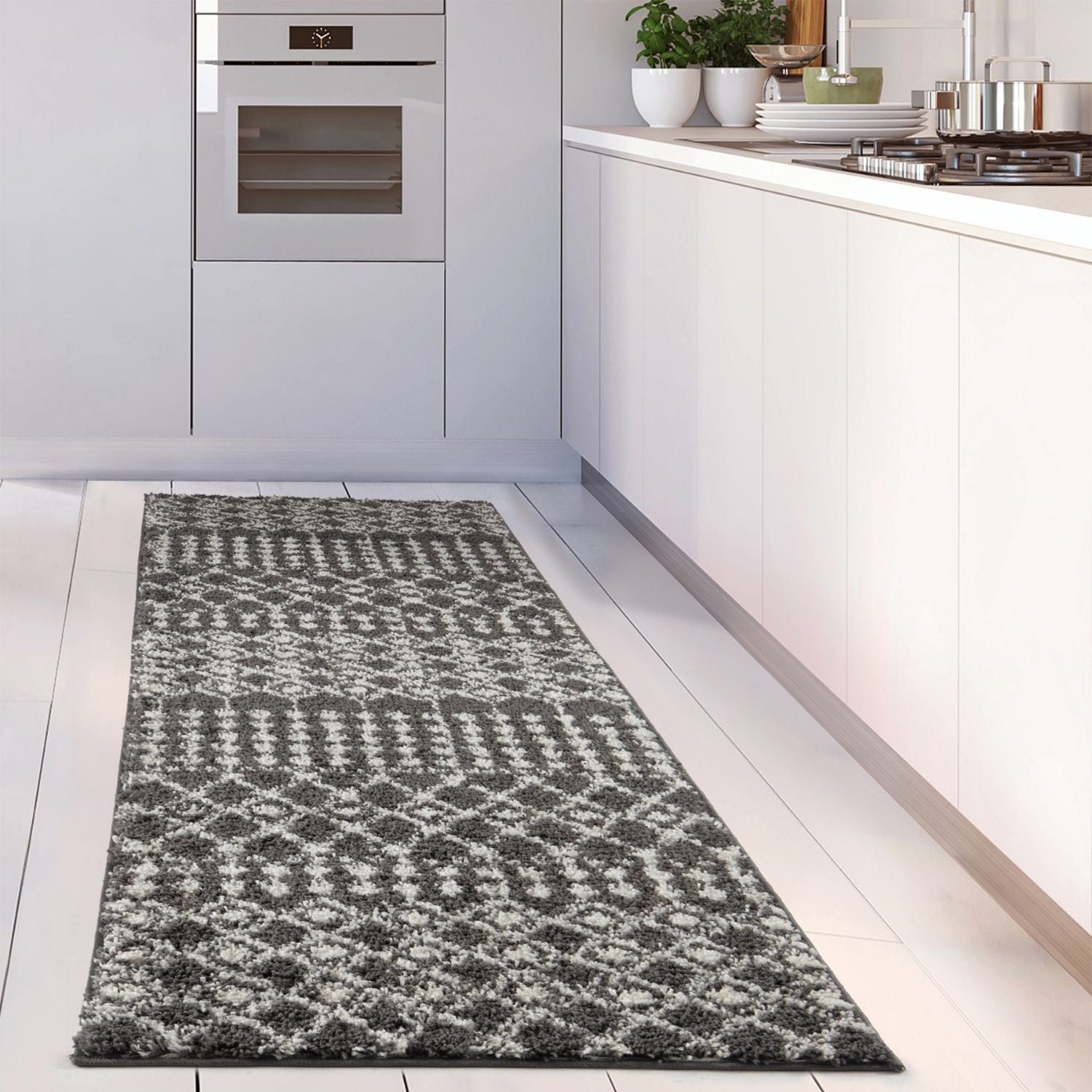Moroccan Dark Grey Shaggy Rug | 1040 - Bargainia.com - 5056584541649 - 3615