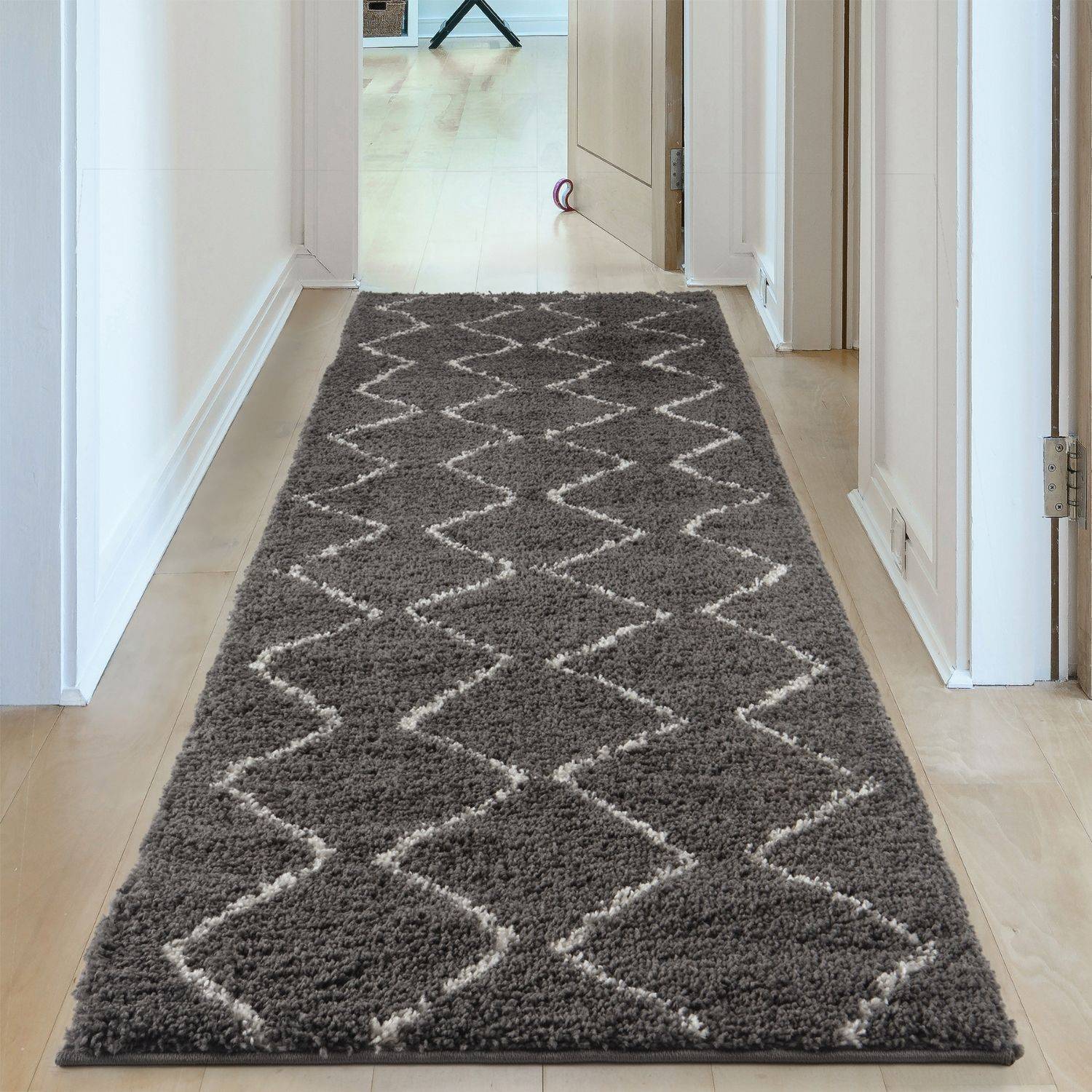 Moroccan Dark Grey Shaggy Rug | 840 - Bargainia.com - 5056584513622 - 3495