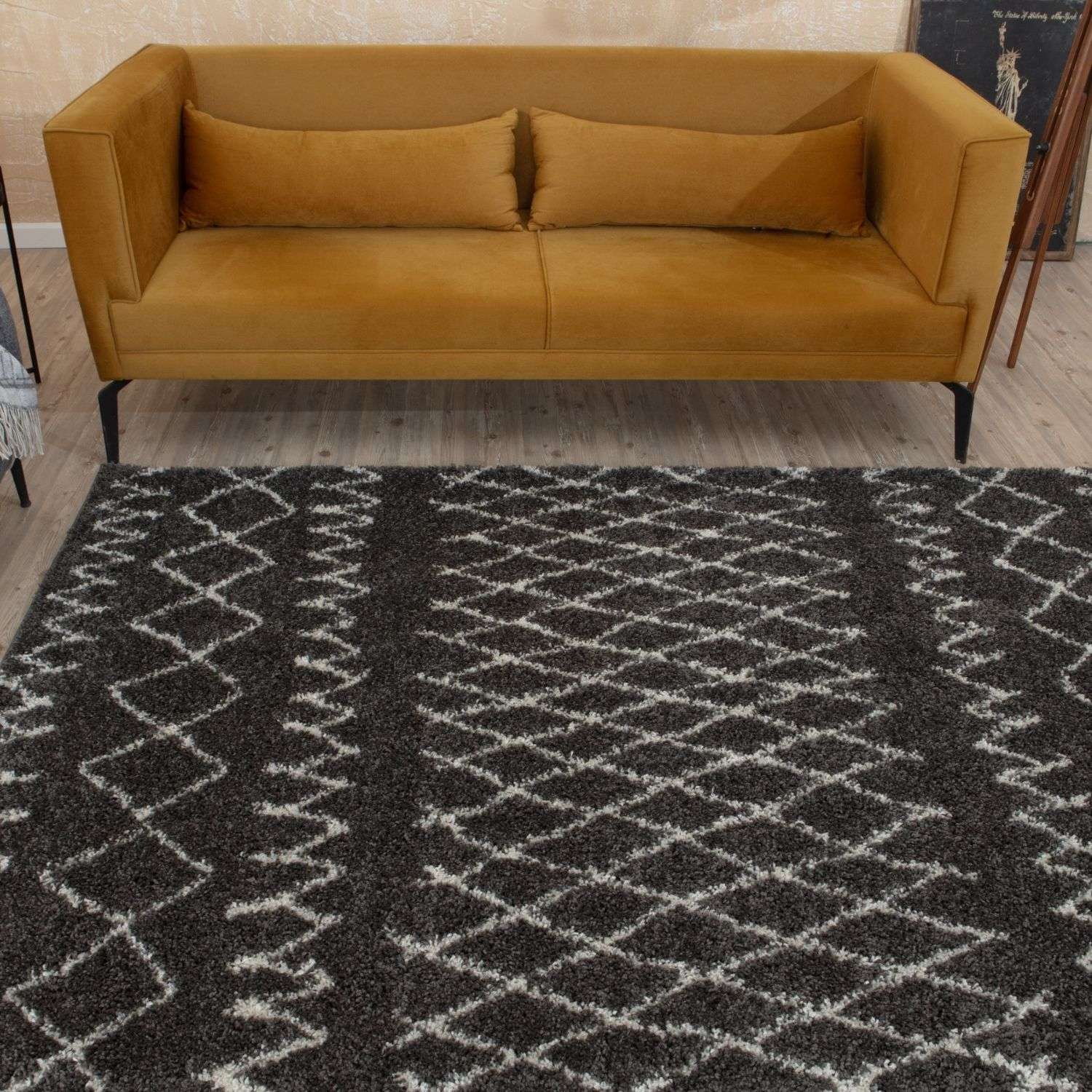 Moroccan Dark Grey Shaggy Rug | 940 - Bargainia.com - 5056584513448 - 3553