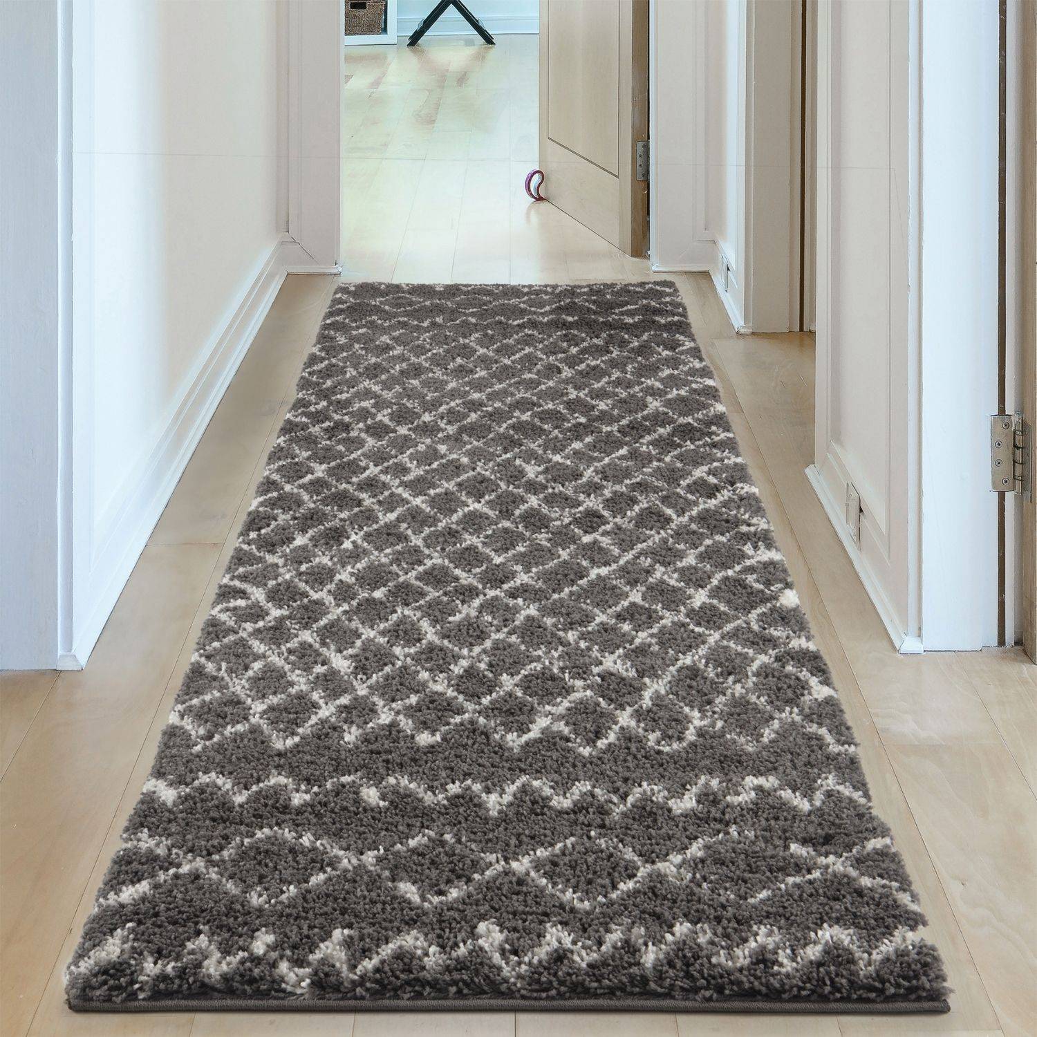 Moroccan Dark Grey Shaggy Rug | 940 - Bargainia.com - 5056584513684 - 3555