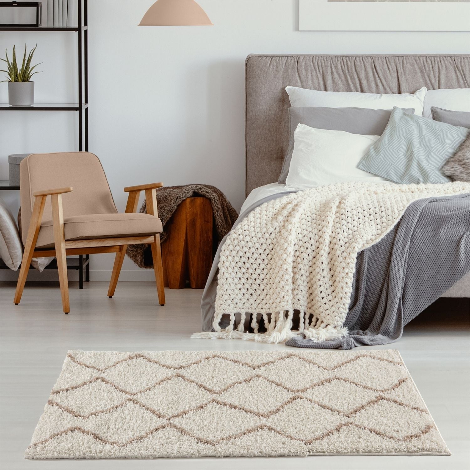 Moroccan Ivory Beige Shaggy Rug | 830 - Bargainia.com - 5056584513493 - 3484