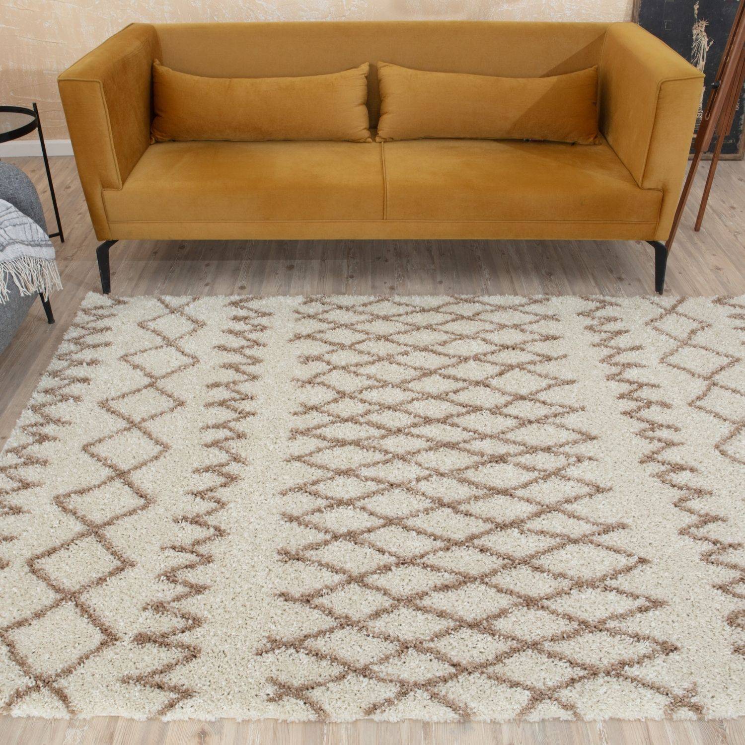 Moroccan Ivory Beige Shaggy Rug | 930 - Bargainia.com - 