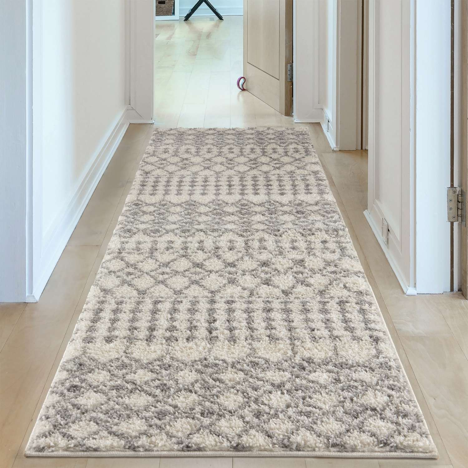 Moroccan Ivory Grey Shaggy Rug | 1000 - Bargainia.com - 5056584541601 - 3575