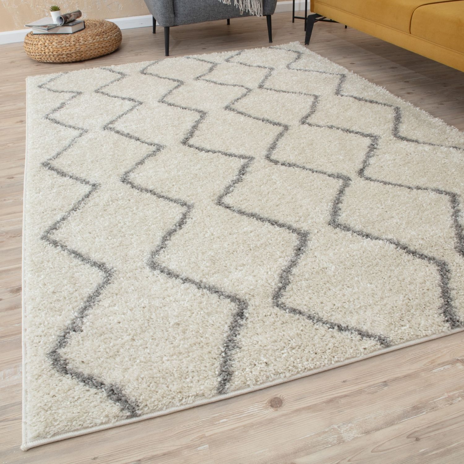 Moroccan Ivory Grey Shaggy Rug | 800 - Bargainia.com - 