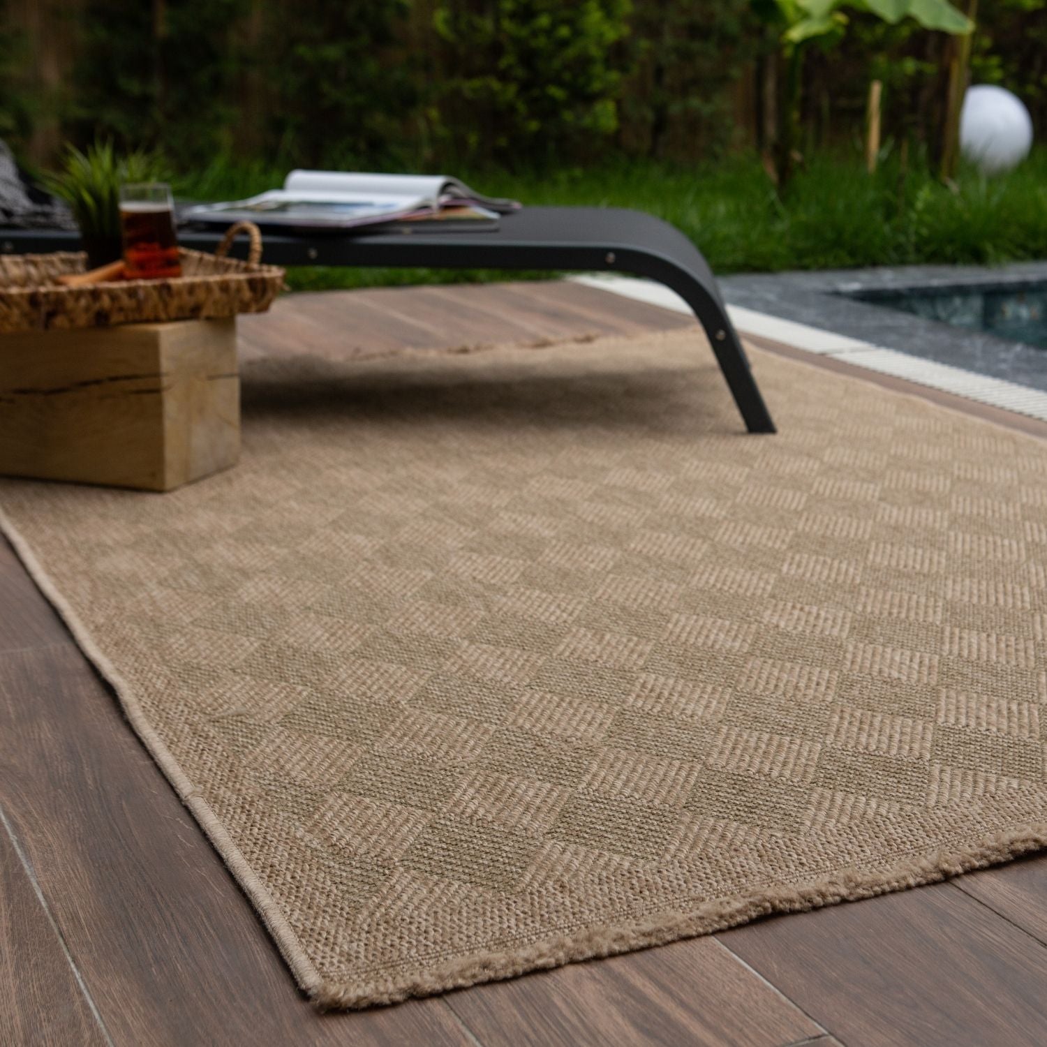 Nature Outdoor Rug Green | 5300G - Bargainia.com - 