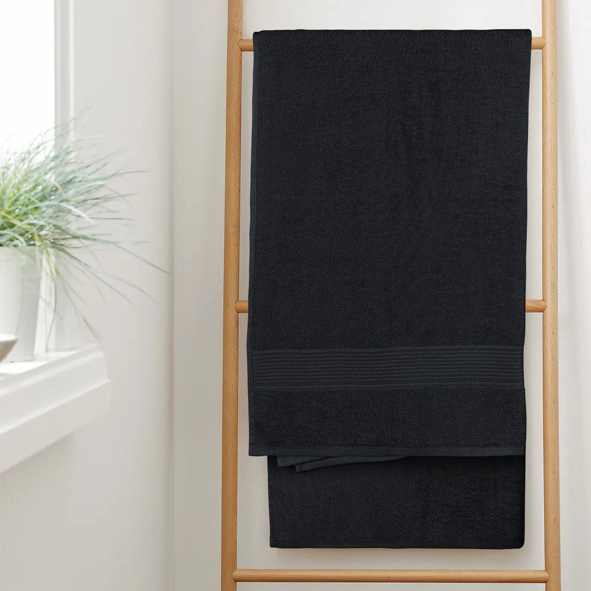 OLIVIA ROCCO Rhodes Towel Black 100% Cotton Hotel Quality Super Absorbent Hand Towels