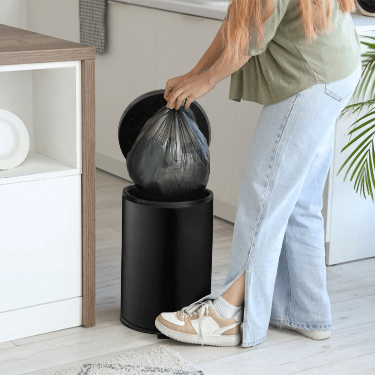 Parker Black 3 Litre Pedal Bin - Bargainia.com - 5018705679891