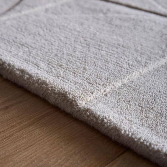 Penny Geometric Wool Rug - Bargainia.com - 5026134637016 - PENNYX_CREAMX_120X170