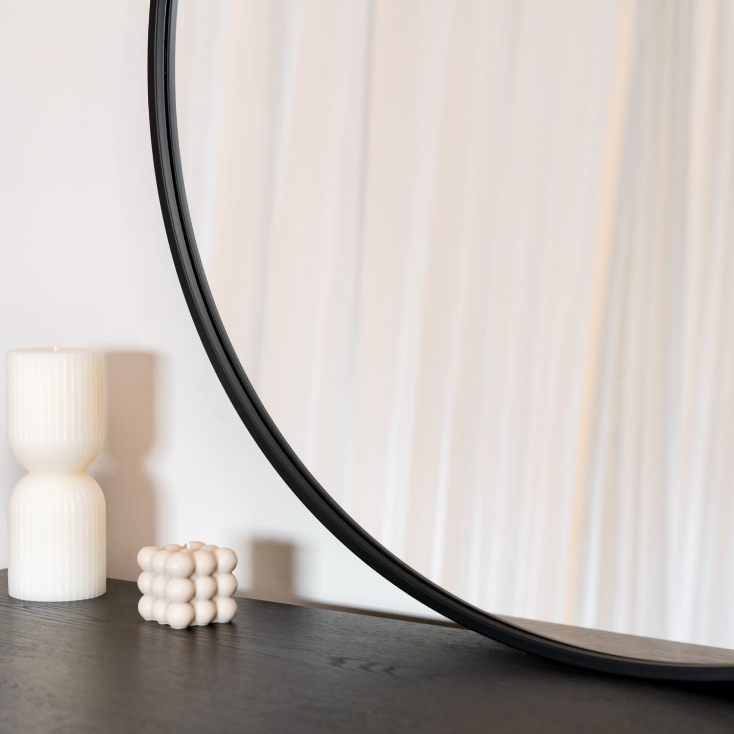 Rei - Large Round Black Metal Circle Mirror - 180cm x 180cm - Bargainia.com - 