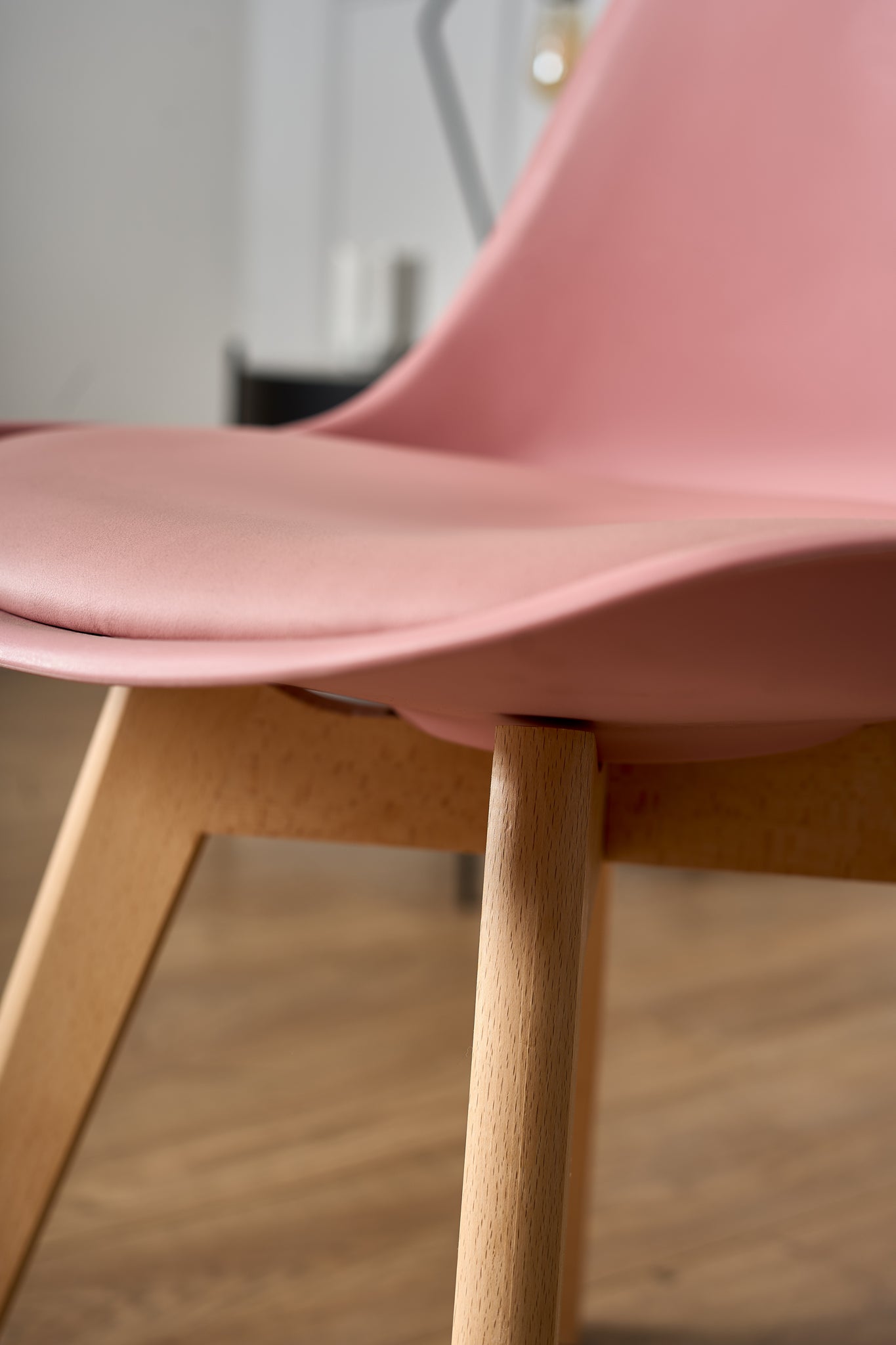 Rocco Tulip Dining Chairs - Dusty Pink - Bargainia.com - 