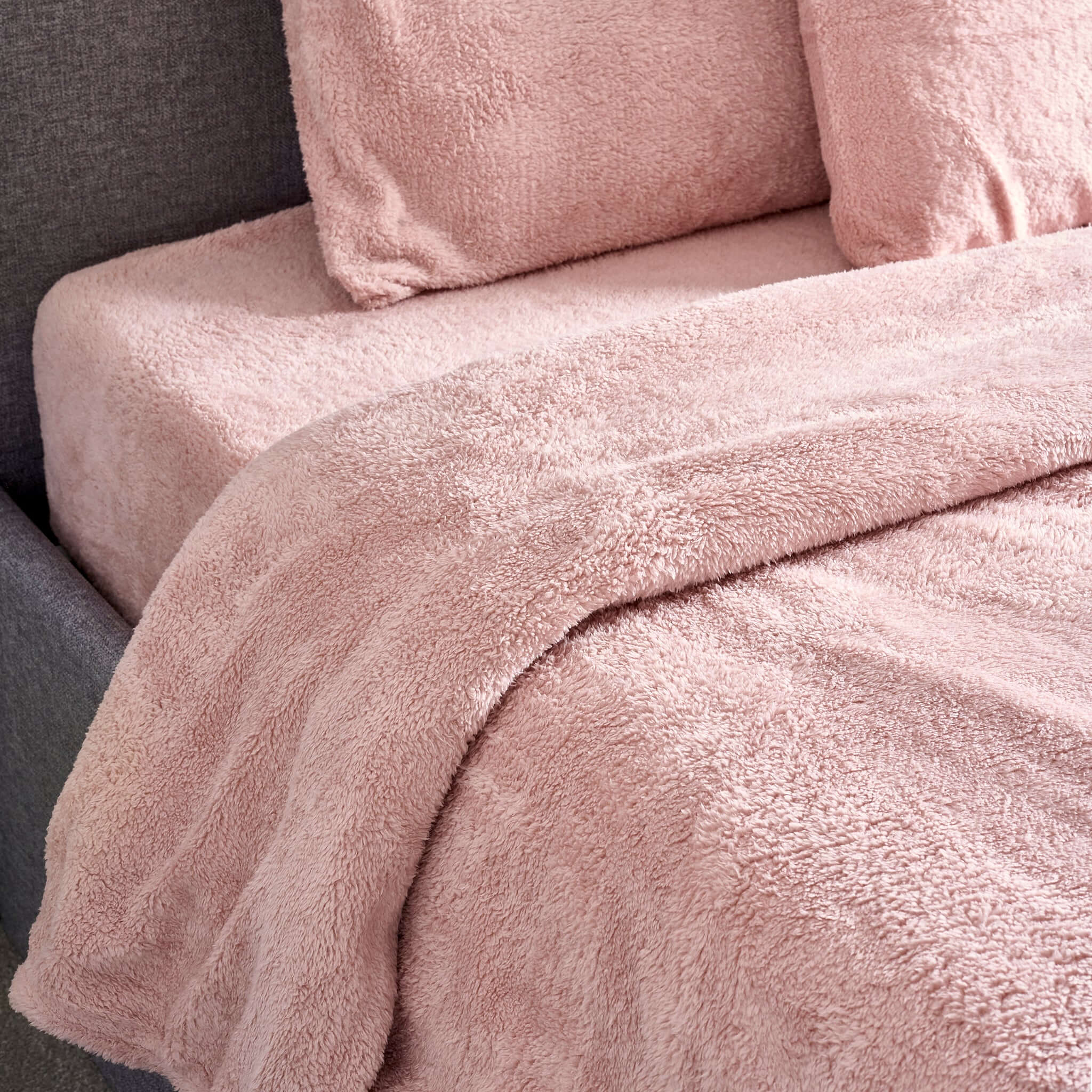 Rose Pink Teddy Fleece Duvet & Two Pillow Covers Set Super Soft - Hibernate Cosy Collection Clearance