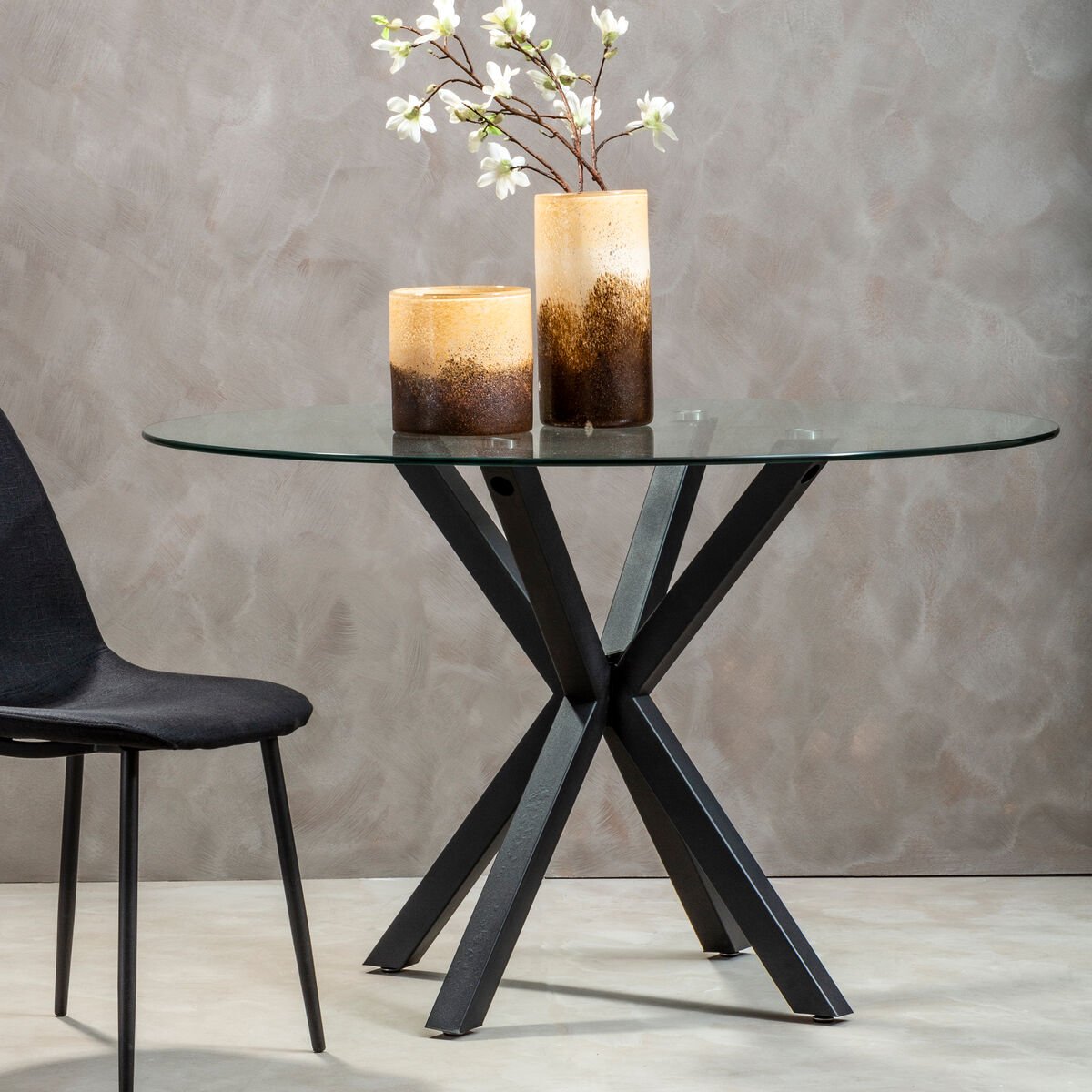 Salford Round Dining Table With Black Metal Legs - Bargainia.com - 5018705947419