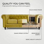 Canapé Chesterfield en velours olive doré