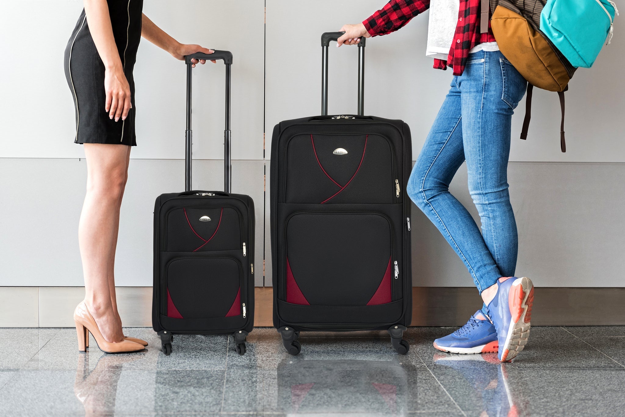 Set of 4 Soft Shell Suitcase Luggage Set, S,M, L, XL , Assorted Colours