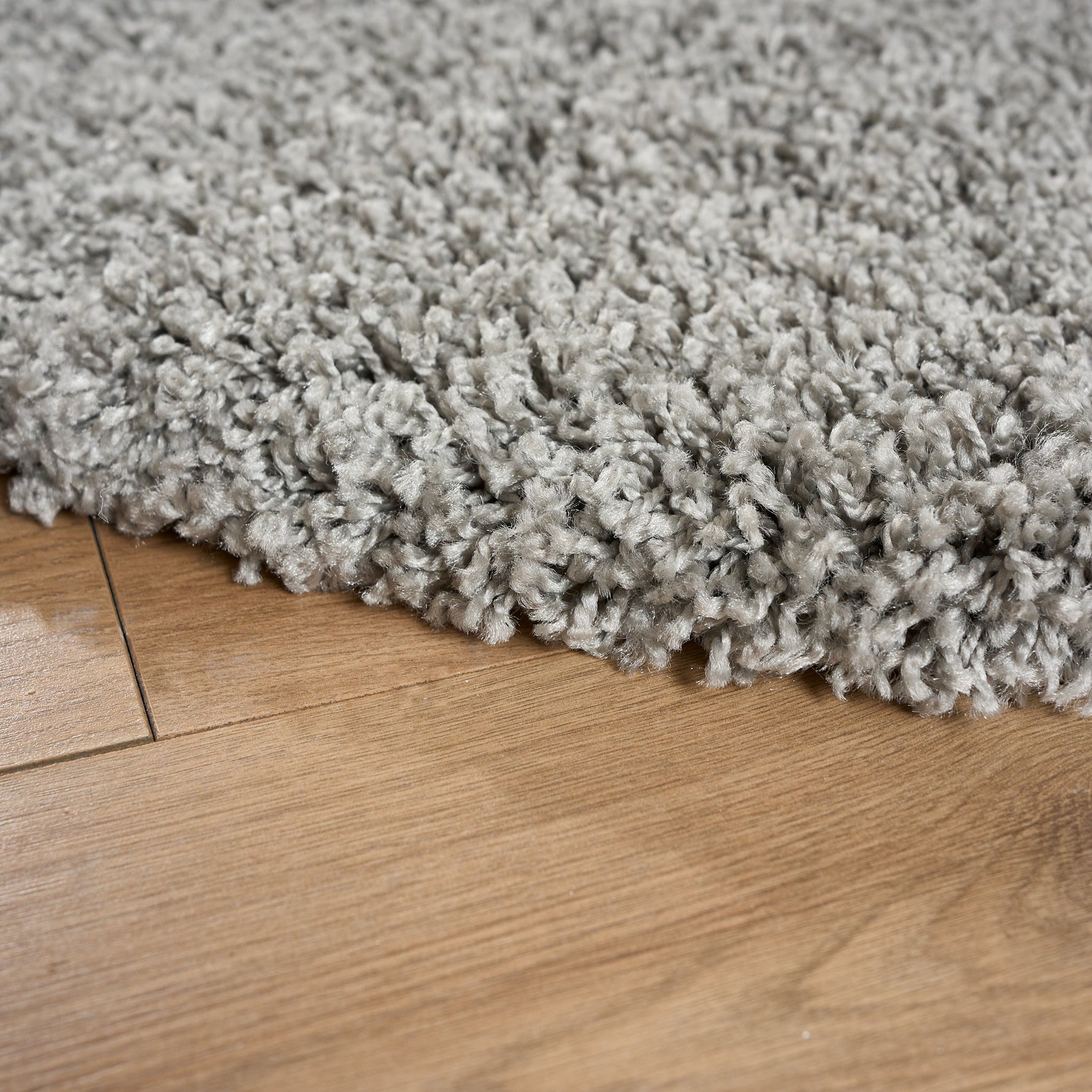 Silver Thick Shaggy Rug - California - Bargainia.com - 