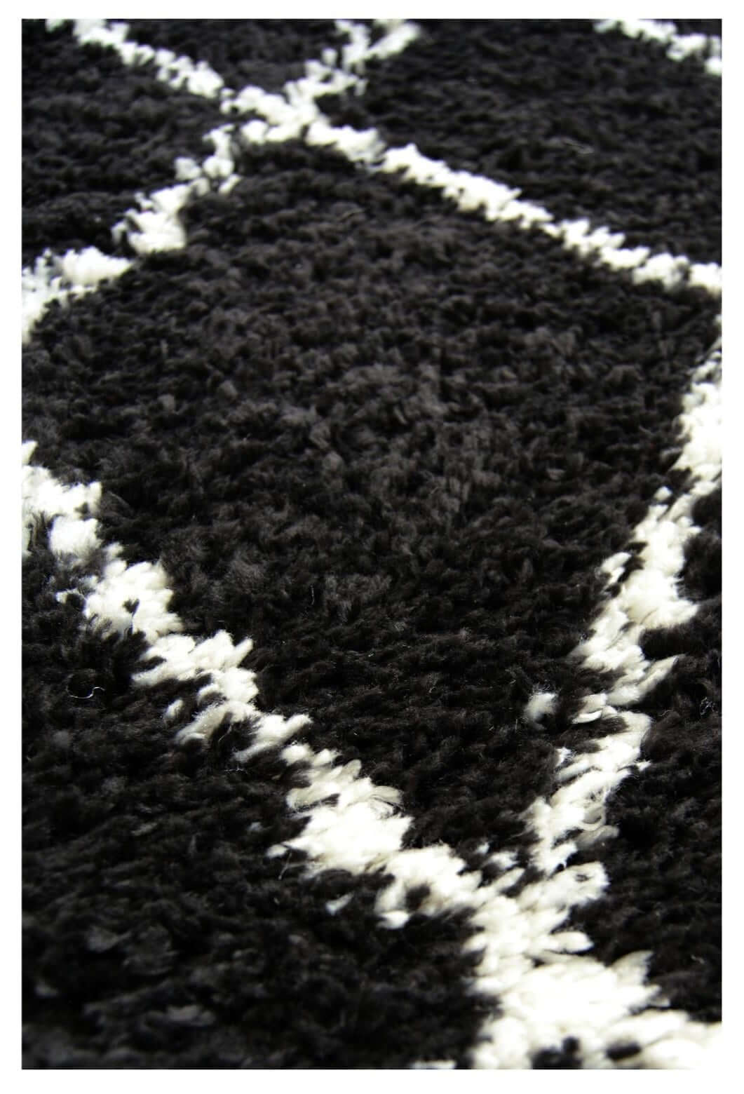 Snug Nomadic Shaggy Rug | I044A - Bargainia.com - 5053095232325 - I044A-SG313120/170