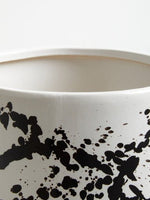 Sorrell Black And White Large Planter - Bargainia.com - 5018705977690