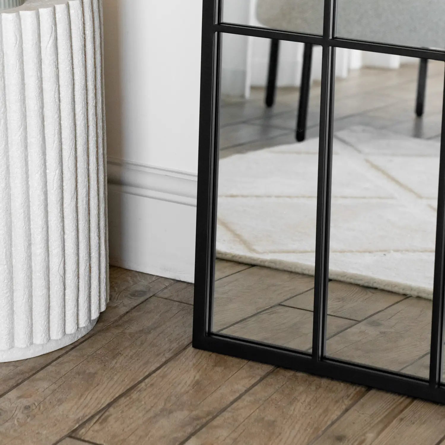 Tomi - Full Length Black Metal Arched Lattice Window Mirror - 180cm x 90cm - Bargainia.com - 5065017296926 - TOM18090BLK