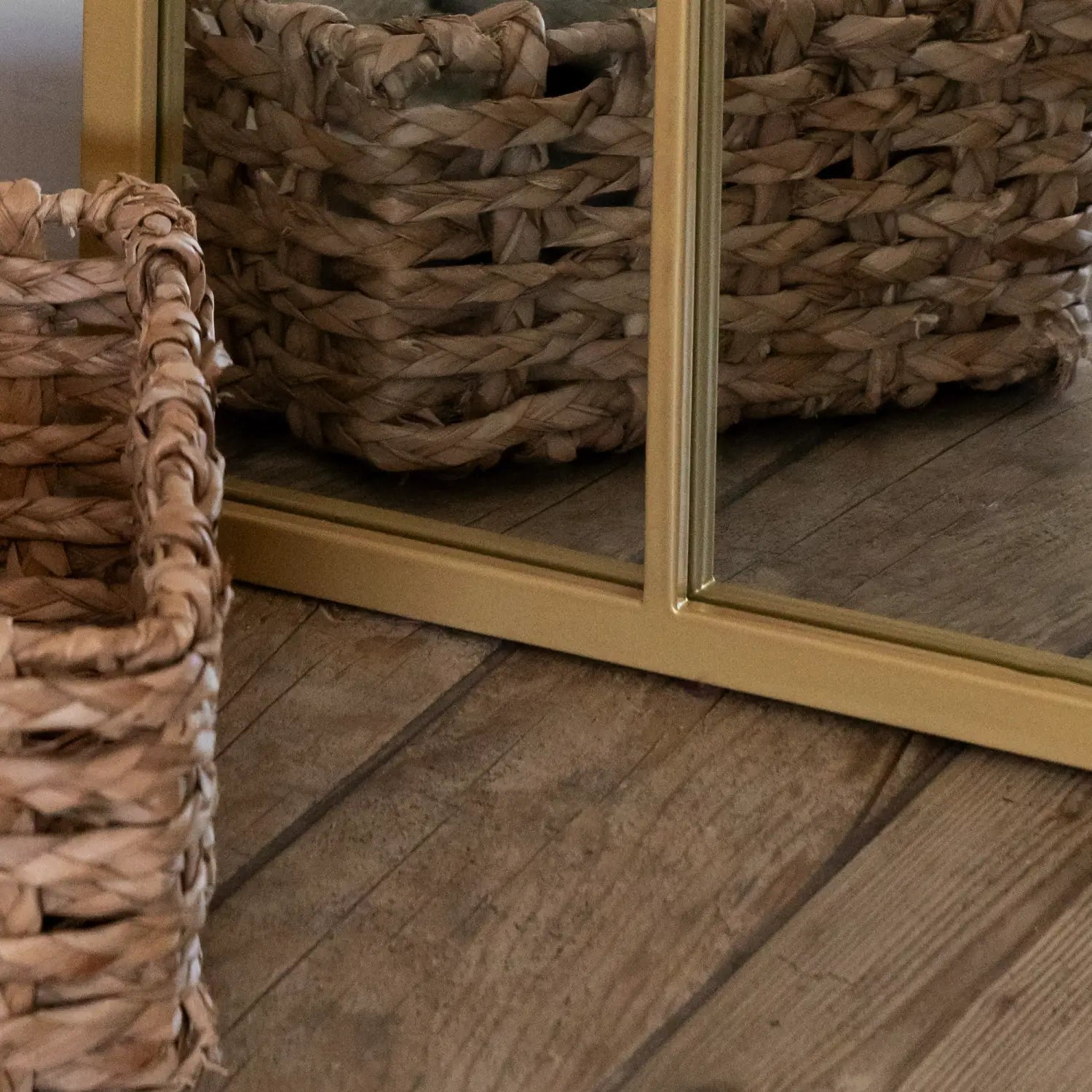 Tomi - Full Length Gold Metal Arched Lattice Window Mirror - 180cm x 90cm - Bargainia.com - 5065017296933 - TOM18090GLD