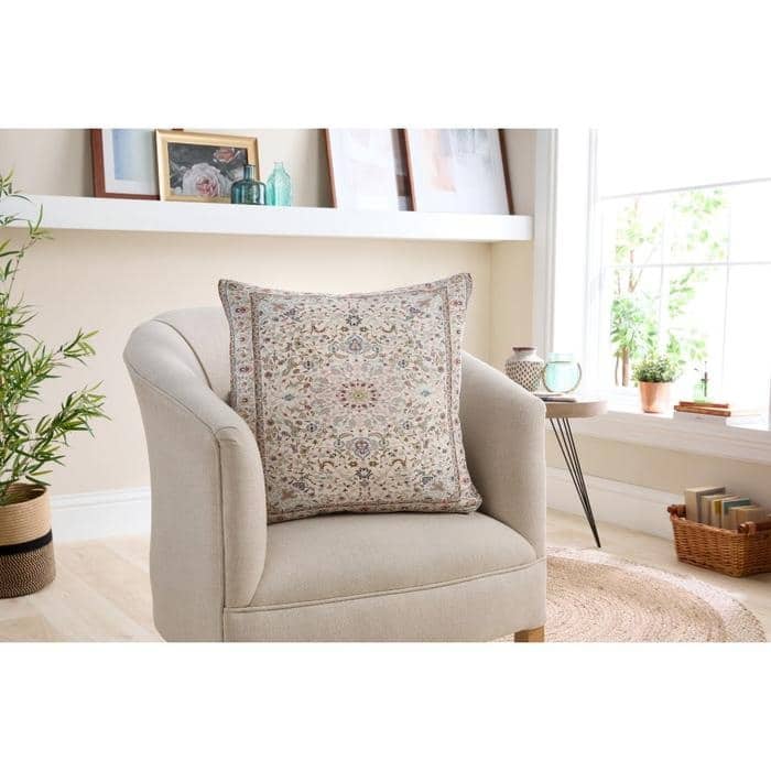 Vintage Chenille Cushions – 45x45 cm - Bargainia.com - 5026134618930 - WASHWN_WINDSR_45X45