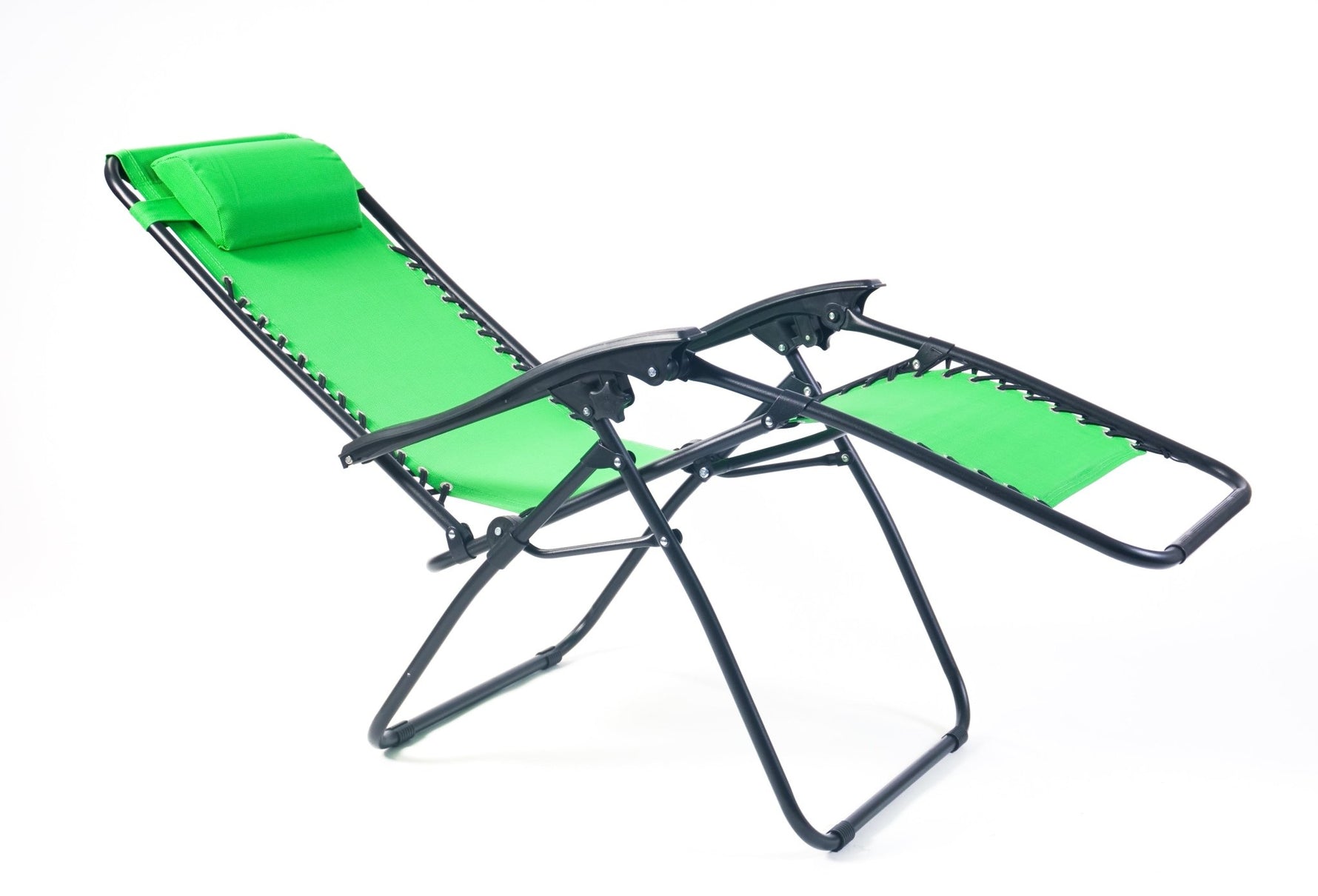 Weatherproof Zero Gravity Reclining Sun Loungers - Green - Bargainia.com - 