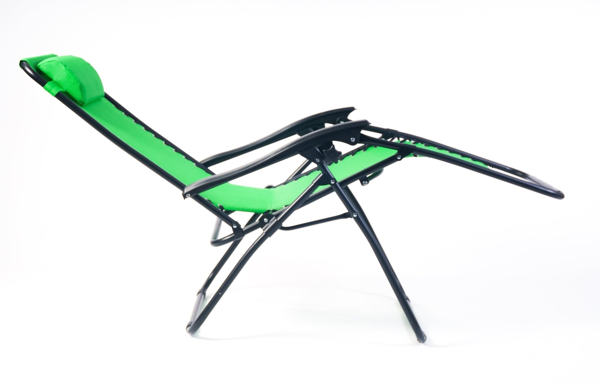Weatherproof Zero Gravity Reclining Sun Loungers - Green - Bargainia.com -  - 25075