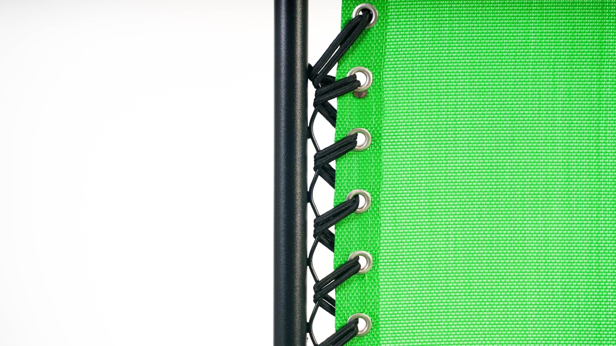 Weatherproof Zero Gravity Reclining Sun Loungers - Green - Bargainia.com -  - 25075