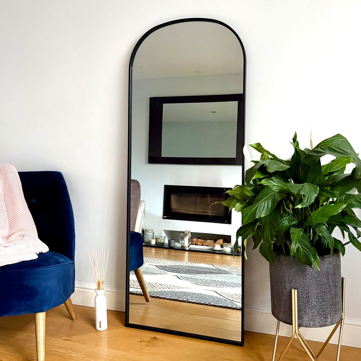 Yoko - Black Metal Gentle Arch Mirror - 150cm x 60cm - Bargainia.com - 5065017296865 - YOK15060BLK