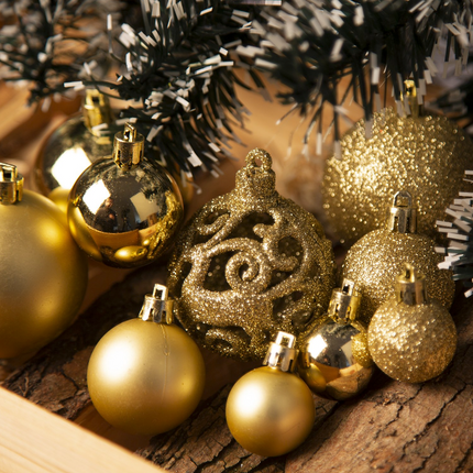 Shatterproof Christmas Baubles | Gold | Pack of 100-Bargainia.com