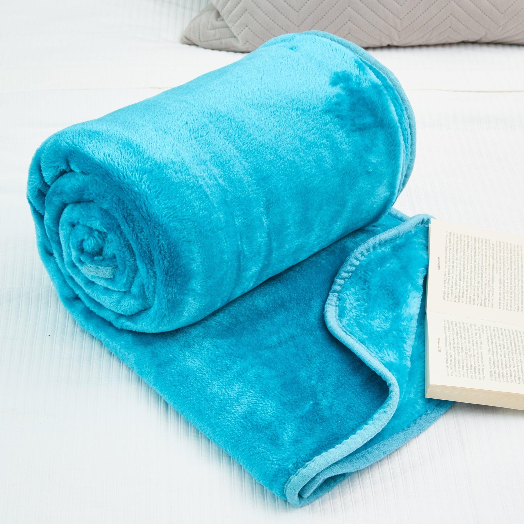 Hibernate Cosy Collection Soft Faux Mink Throw Thick Luxury Blanket - Teal - Bargainia.com - 