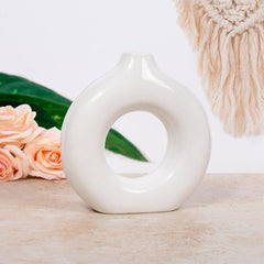 Nordic Ceramic Donut Vase - 18cm White 5010792484143 only5pounds-com